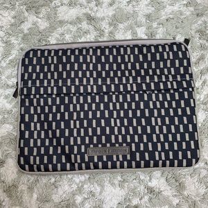 targus laptop bag/protector